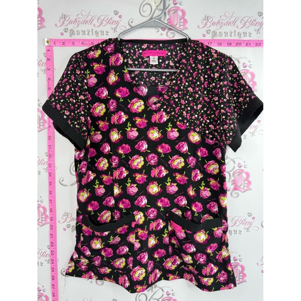 Betsey Johnson scrub top Black Short-Sleeve Floral V-Neck Top in Pink and Green